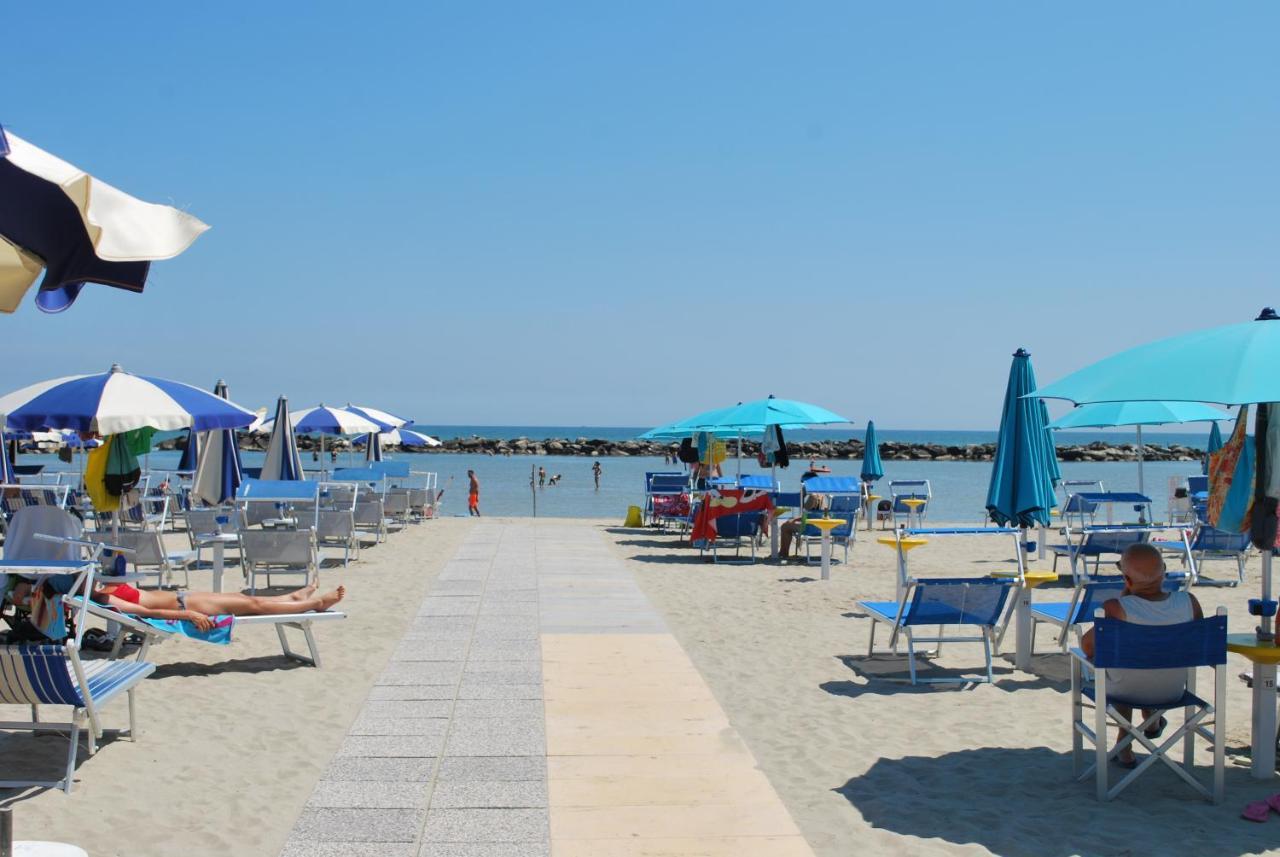 Hotel Villa Verde San Mauro Mare Extérieur photo