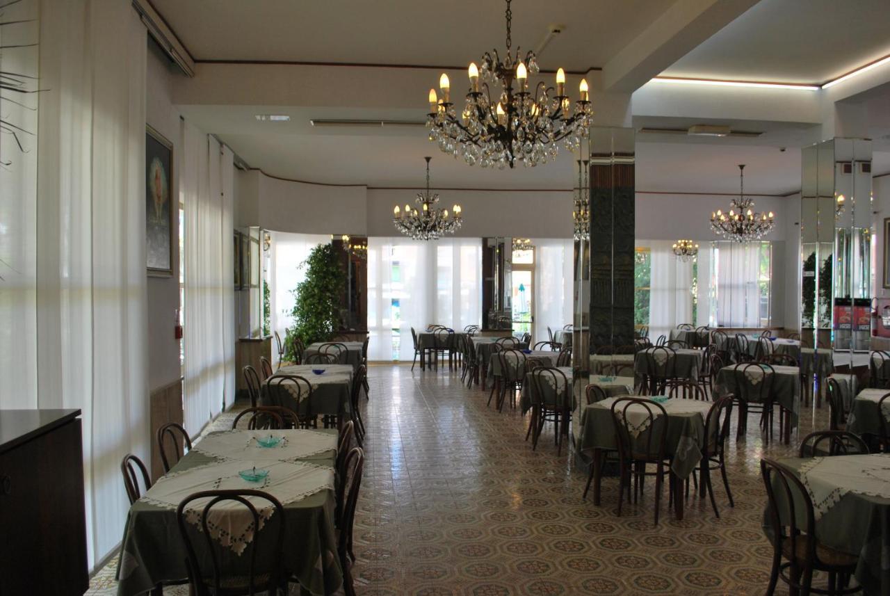 Hotel Villa Verde San Mauro Mare Extérieur photo