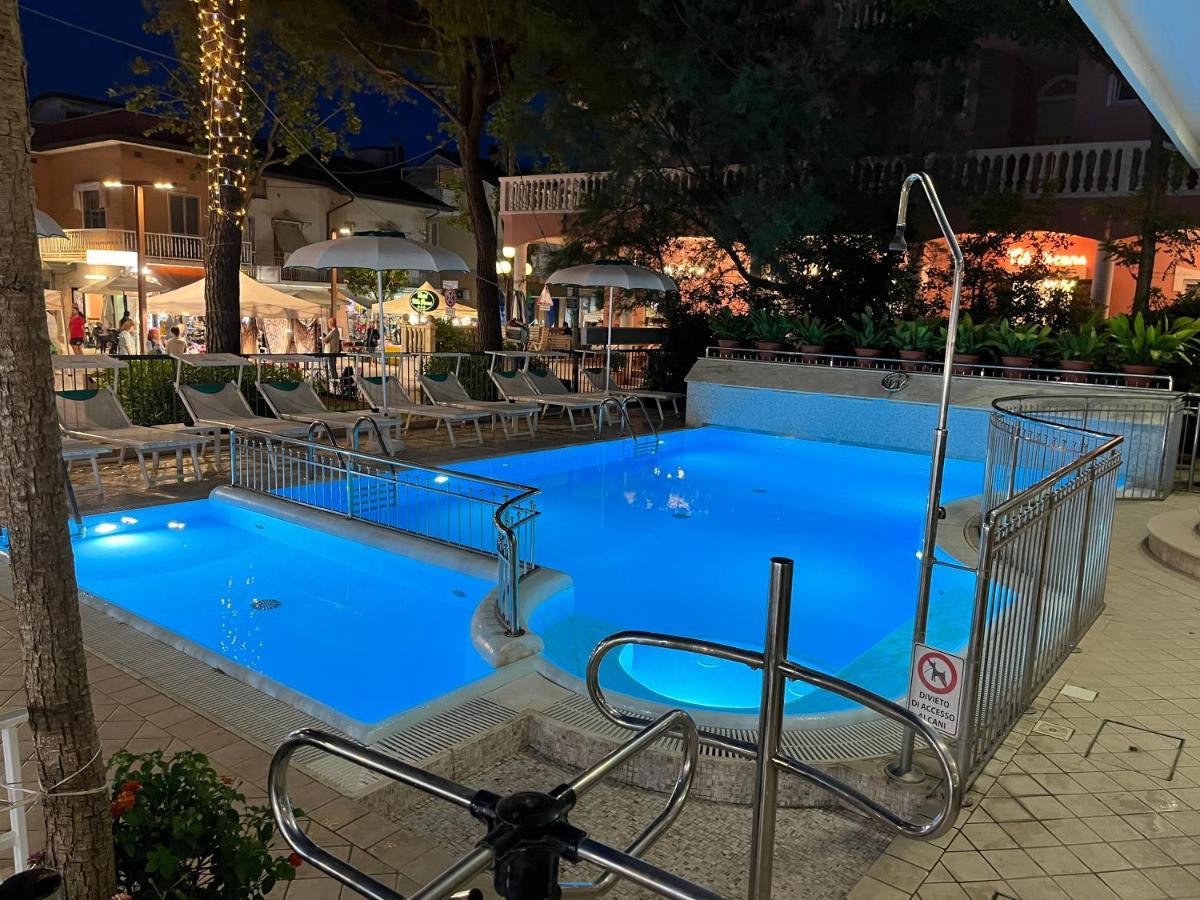 Hotel Villa Verde San Mauro Mare Extérieur photo