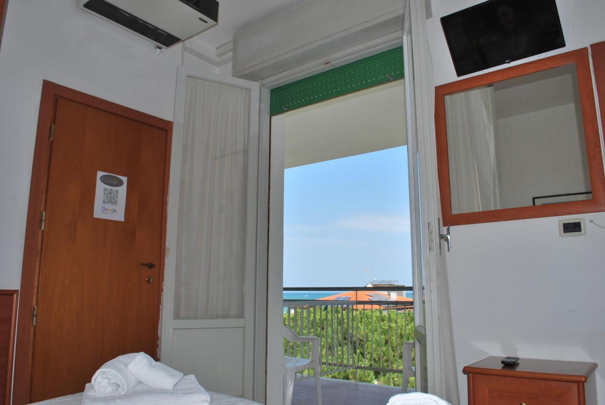 Hotel Villa Verde San Mauro Mare Extérieur photo