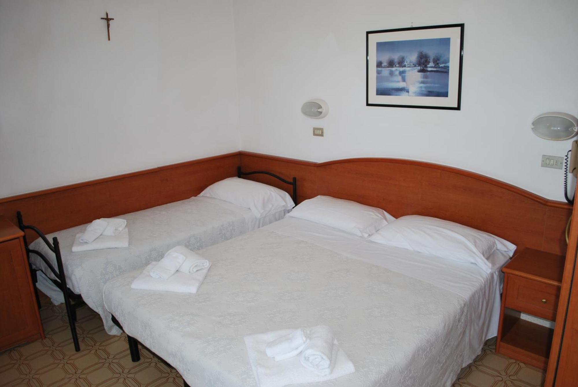 Hotel Villa Verde San Mauro Mare Extérieur photo