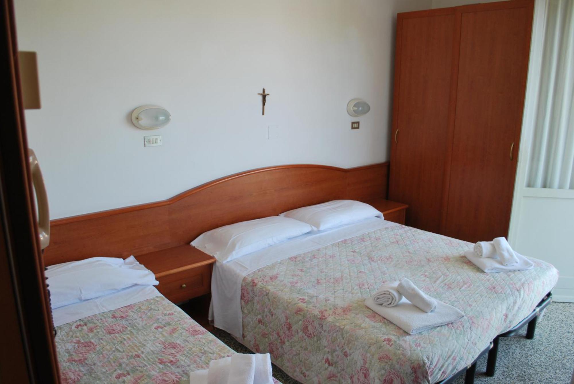 Hotel Villa Verde San Mauro Mare Extérieur photo