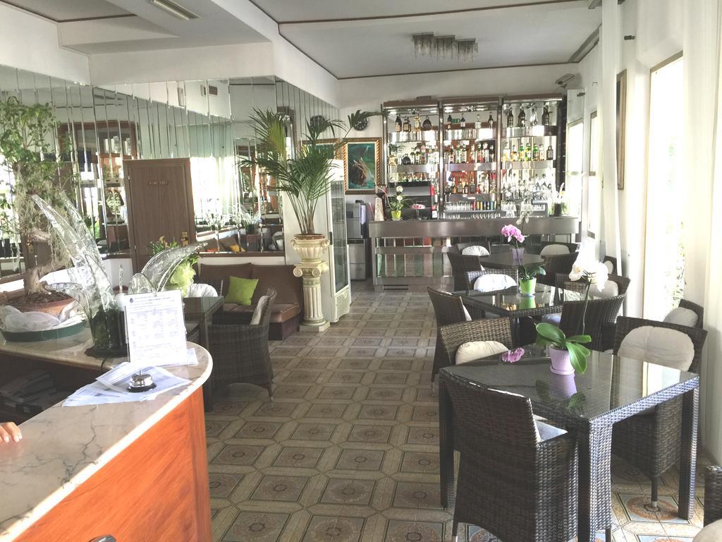 Hotel Villa Verde San Mauro Mare Extérieur photo